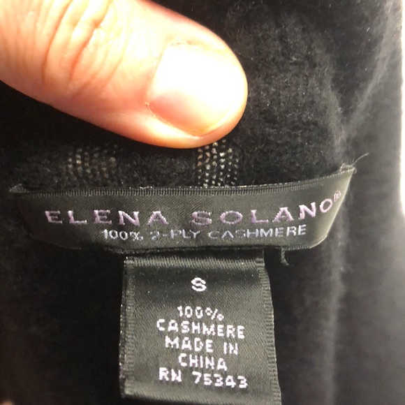 EUC 💯 cashmere cardigan jacket - Picture 4 of 4